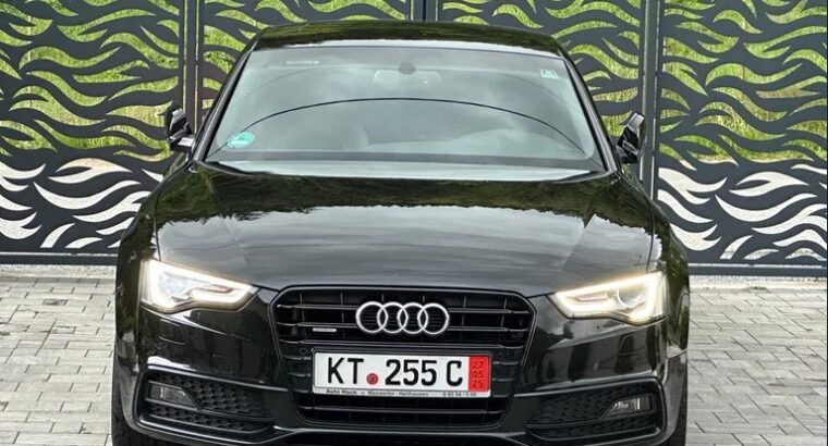 Audi A5 S -Line Plus / Xenon /Navigatie /Quattro /Alcantara/190CP