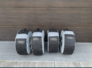 Vând roți de vară Audi