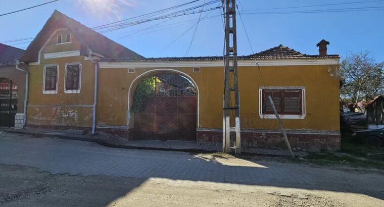 Casa de vânzare în comuna Câlnic, jud. Alba